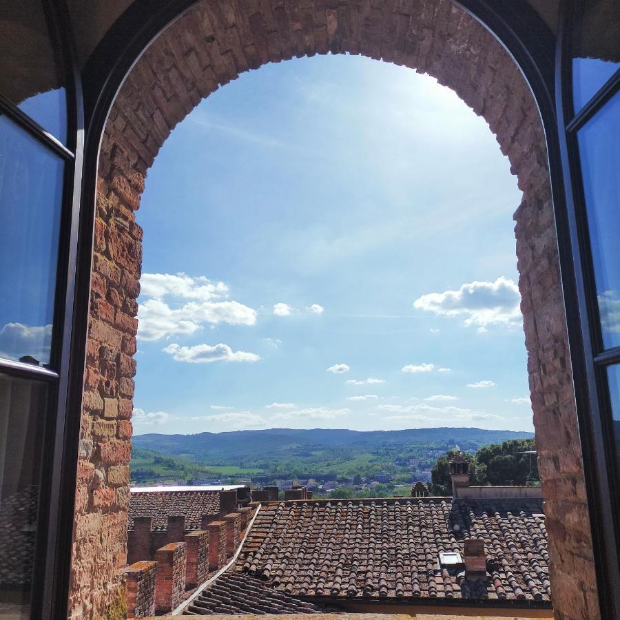 Palazzo Stiozzi Ridolfi Apartman Certaldo Kültér fotó